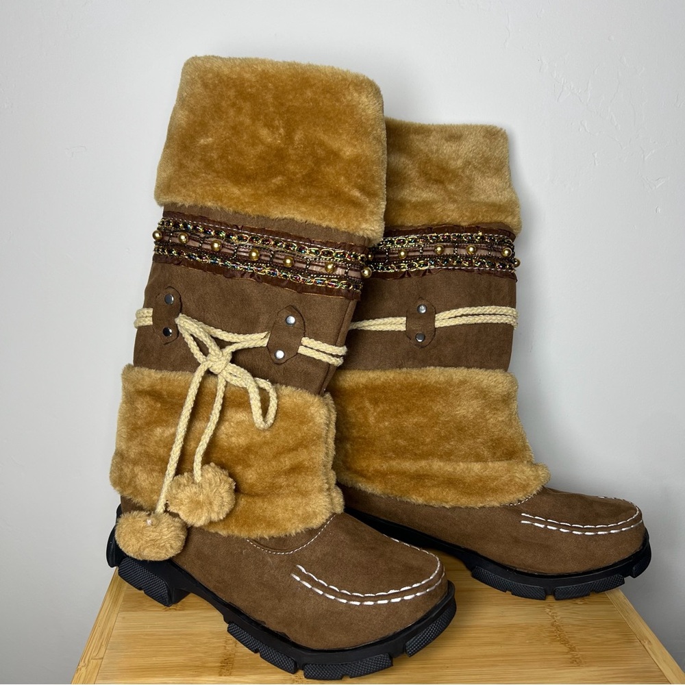 Amazon women’s Boots 7 Faux Fur Winter Brown warm comfy Contemporary Bohemian - Picture 2 of 6